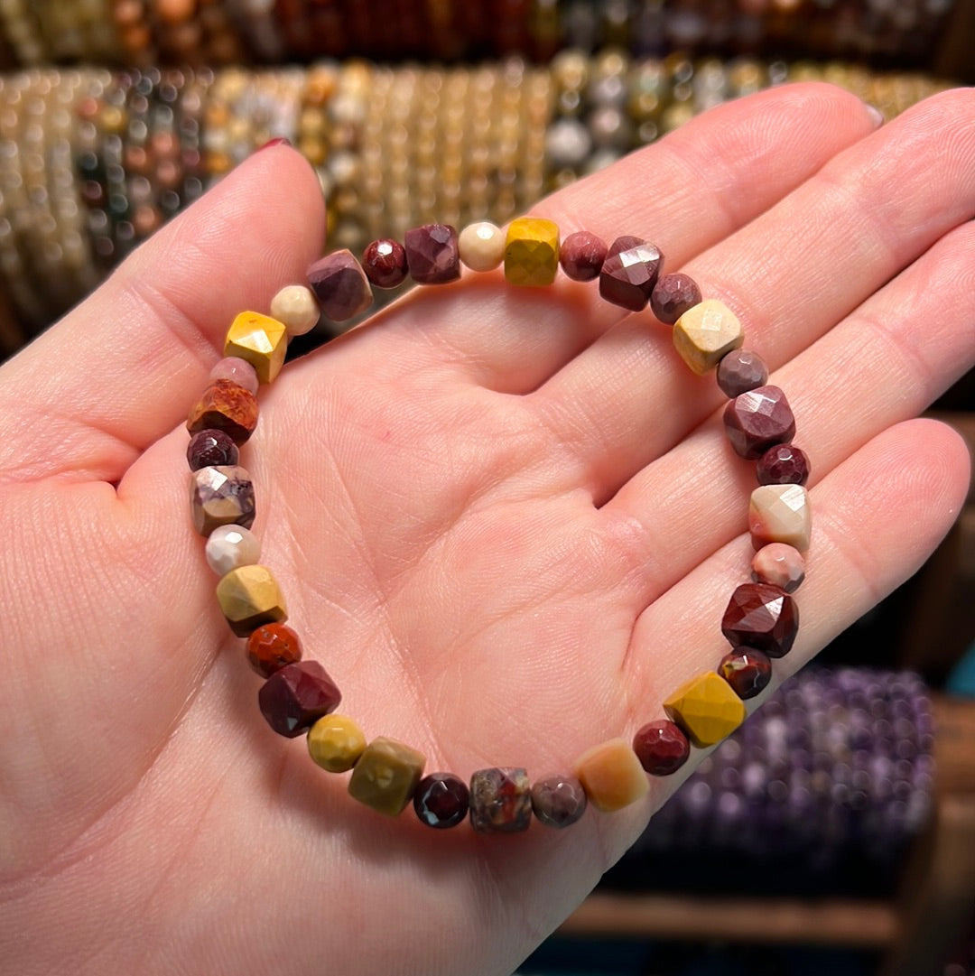 Mookaite Faceted Cube Bead Bracelet